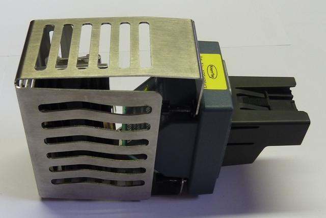 Bremswiderstand f. G110D 4kW mit integriertem Beruehrschutz